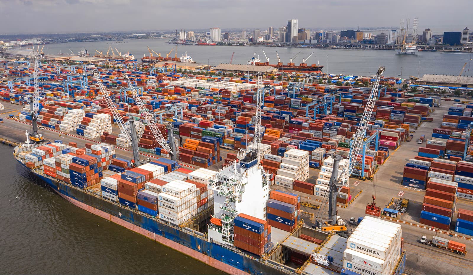 APM Terminals Apapa to Launch 24-Hour Barge Operations