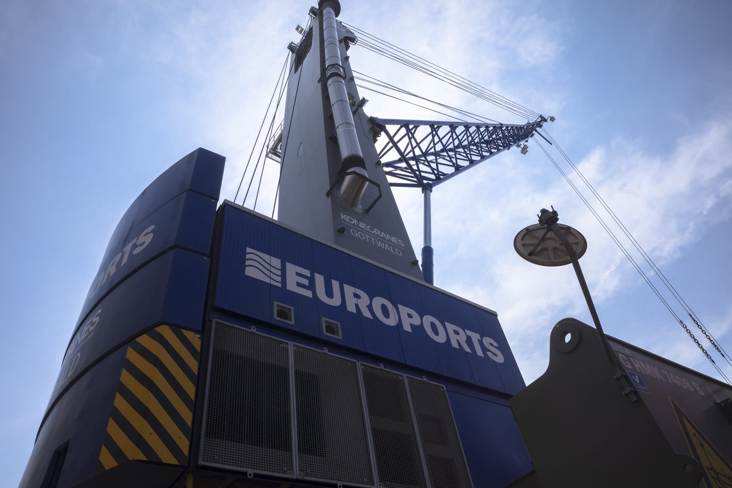 A.P. Møller Capital Acquires Majority Stake in Euroports