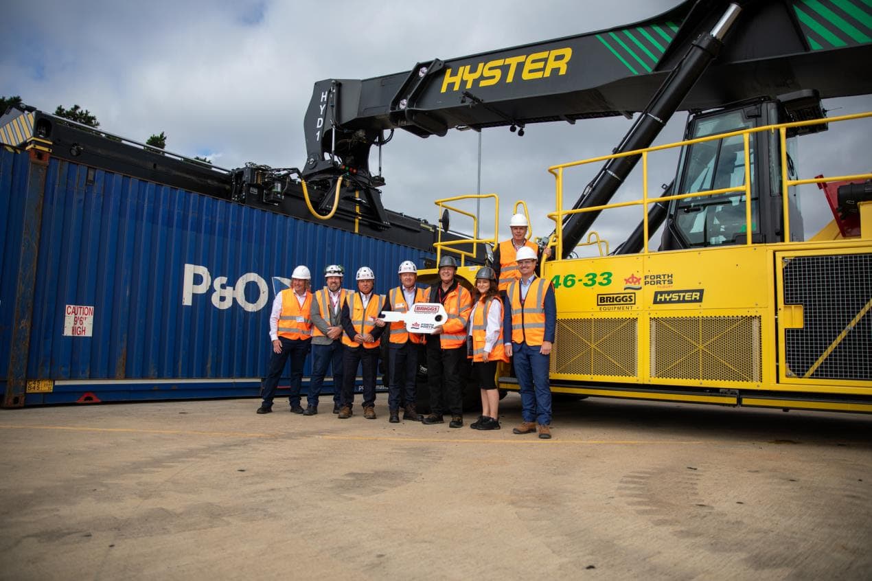 Hyster Hydrogen Reachstacker Commences Two-Year Trial at Port of Tilbury