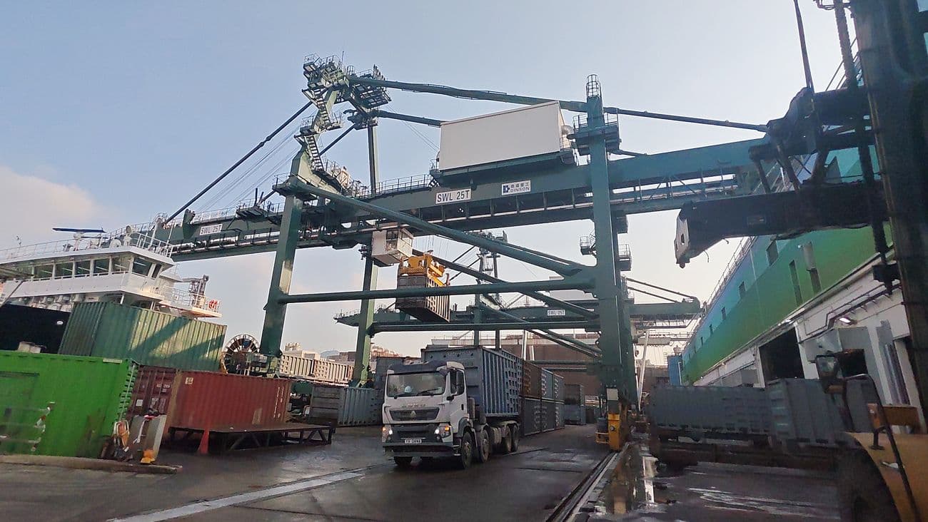 Global Demand for Ship-to-Shore Cranes Remains Strong Amidst Market Uncertainty