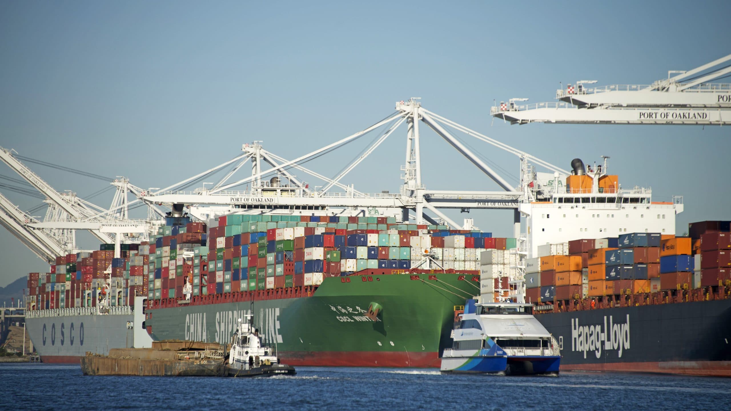 Port of Oakland Terminals Advance Electric Equipment Procurement with Federal Grant