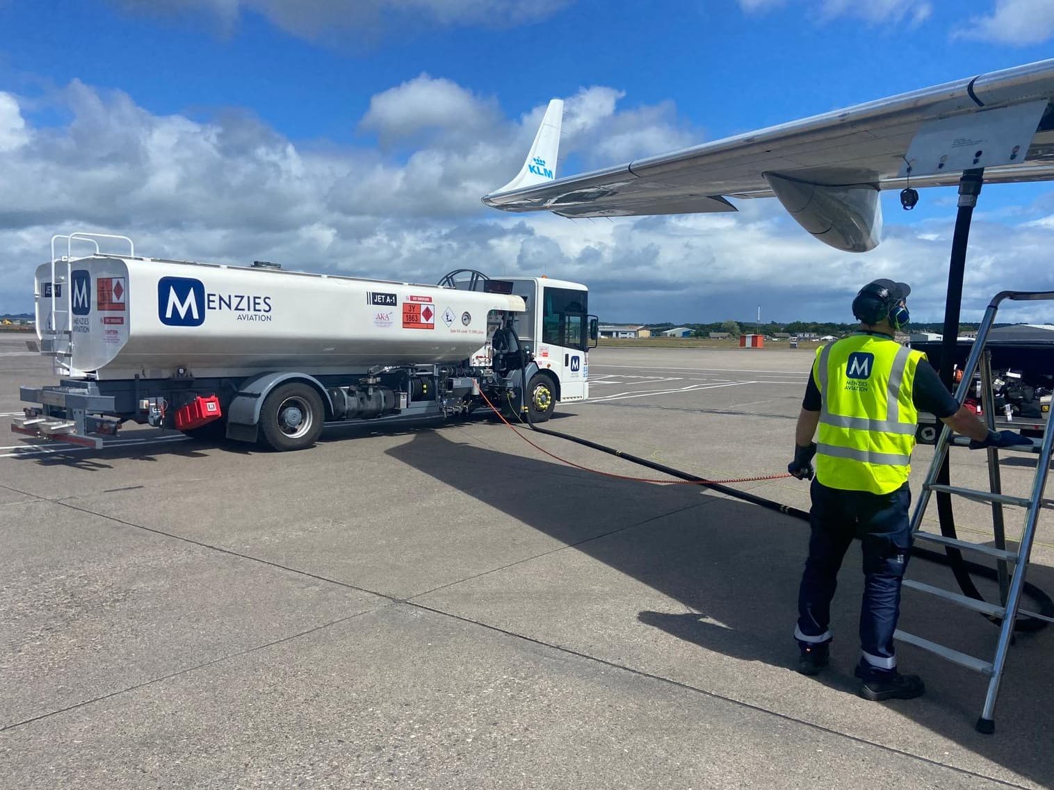 Menzies Aviation Begins Fuel Operations at Aberdeen International Airport