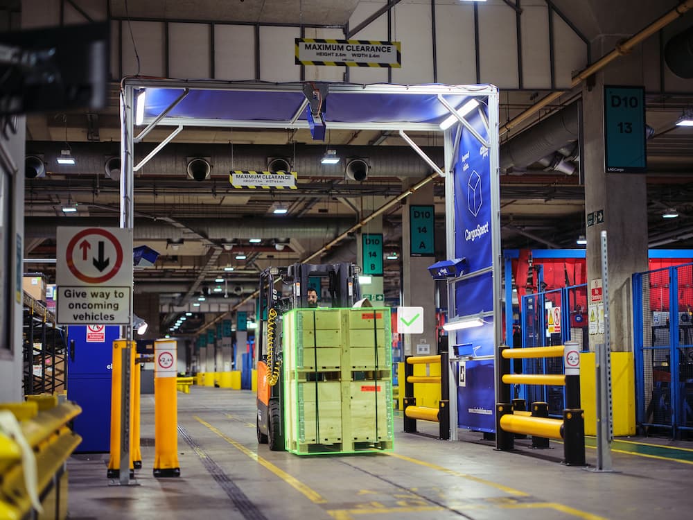 AI Enhances Airfreight Space Optimization and Operational Efficiency