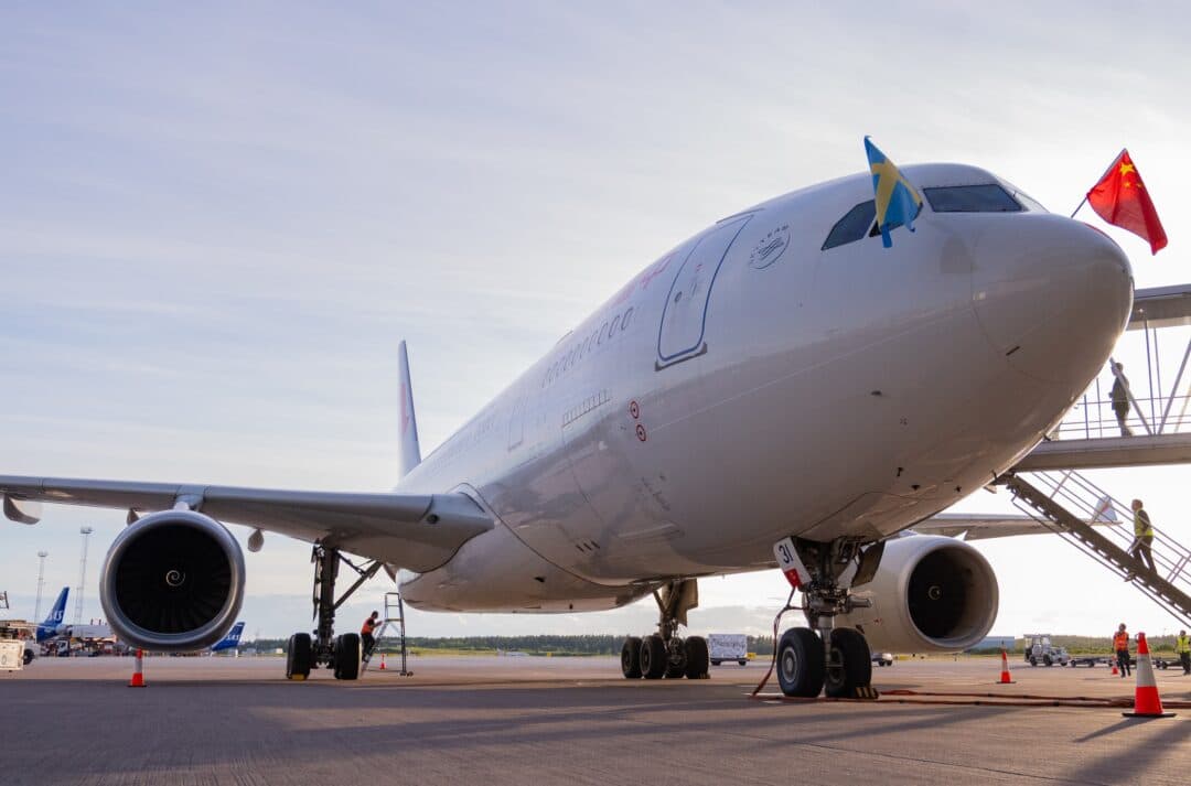 China Eastern Airlines Restores Shanghai-Stockholm Route, WFS Secures Handling Contract