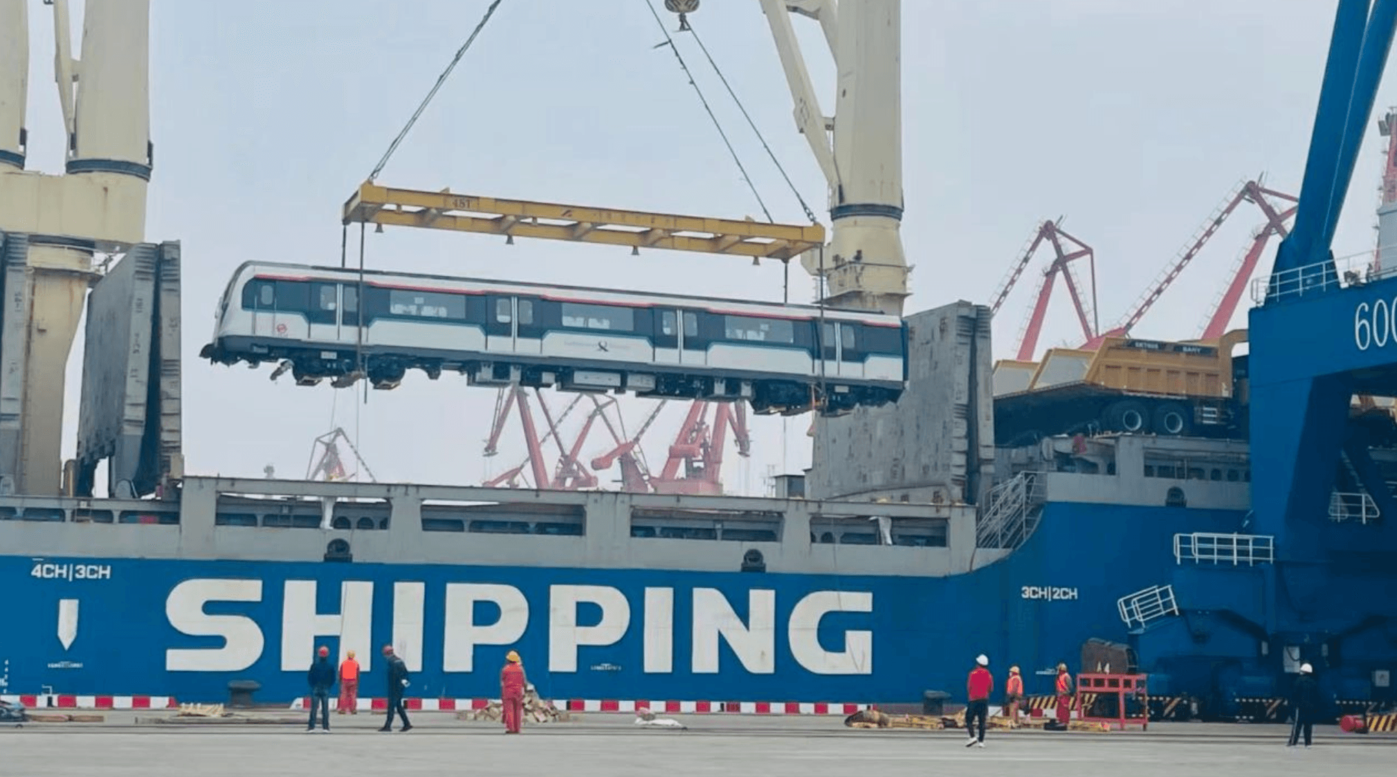 COSCO Shipping Europe Completes Damage-Free Delivery of 86 Singapore MRT Trains