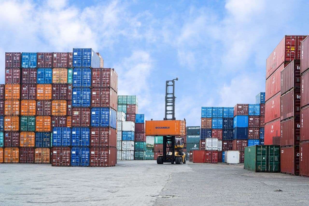 Asia-Mediterranean Container Rates Surpass North Europe Amid June Price Increases