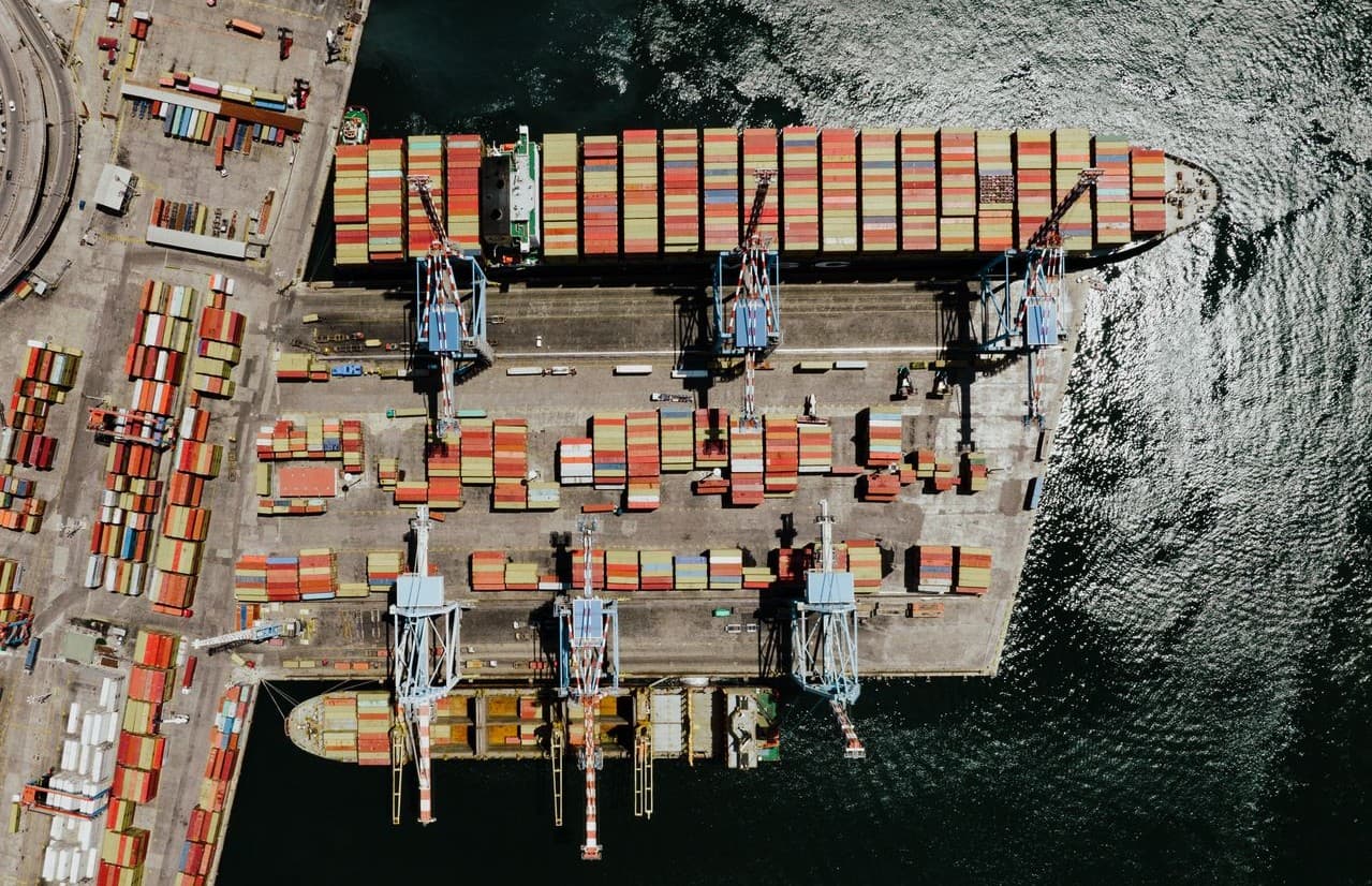 Ports Act as Supply Chain Shock Amplifiers Amidst Red Sea Disruptions, Report Finds