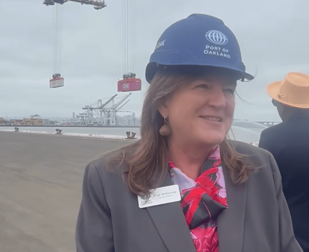 Port of Oakland Activates New Electric Cranes for Larger Container Vessels