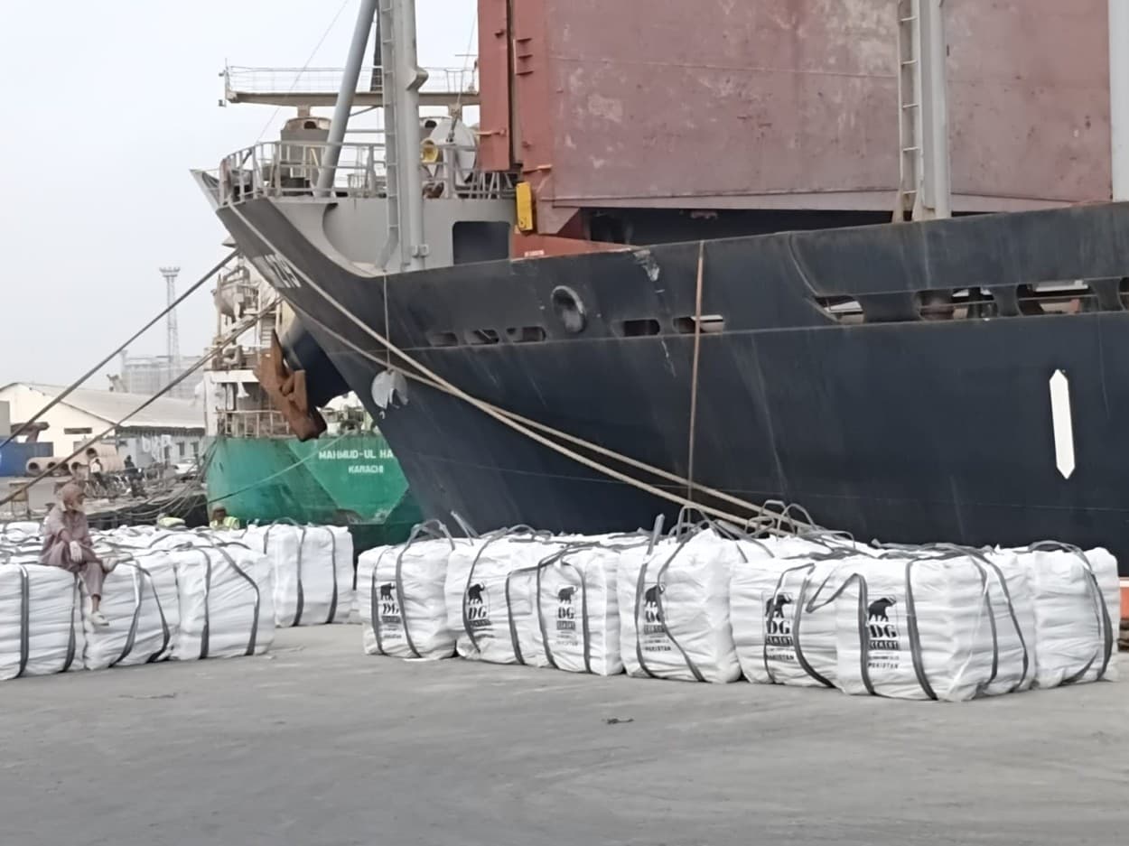 Karachi Port Sustains Breakbulk Cement Operations Amidst Monsoon Rains