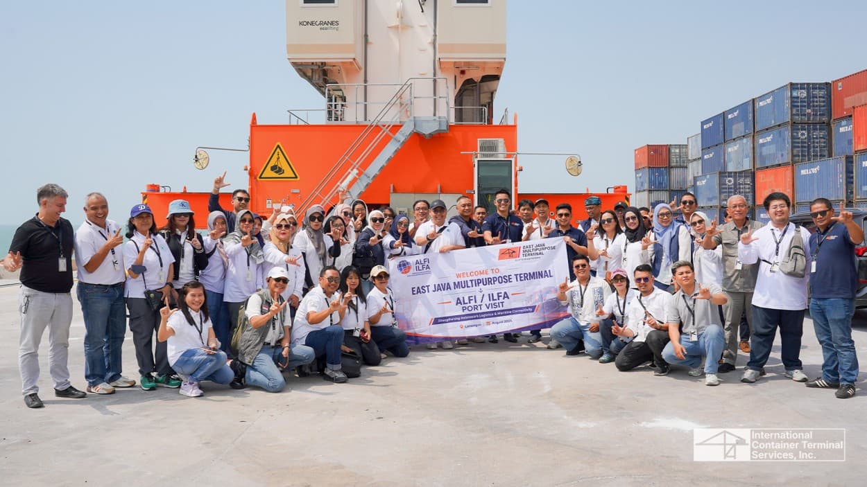 ICTSI's East Java Terminal Welcomes First Container Vessel from Xinyi Glass