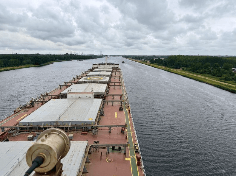 Amsterdam Port Warns Rhine Canal Night Restrictions Threaten Cargo Flows