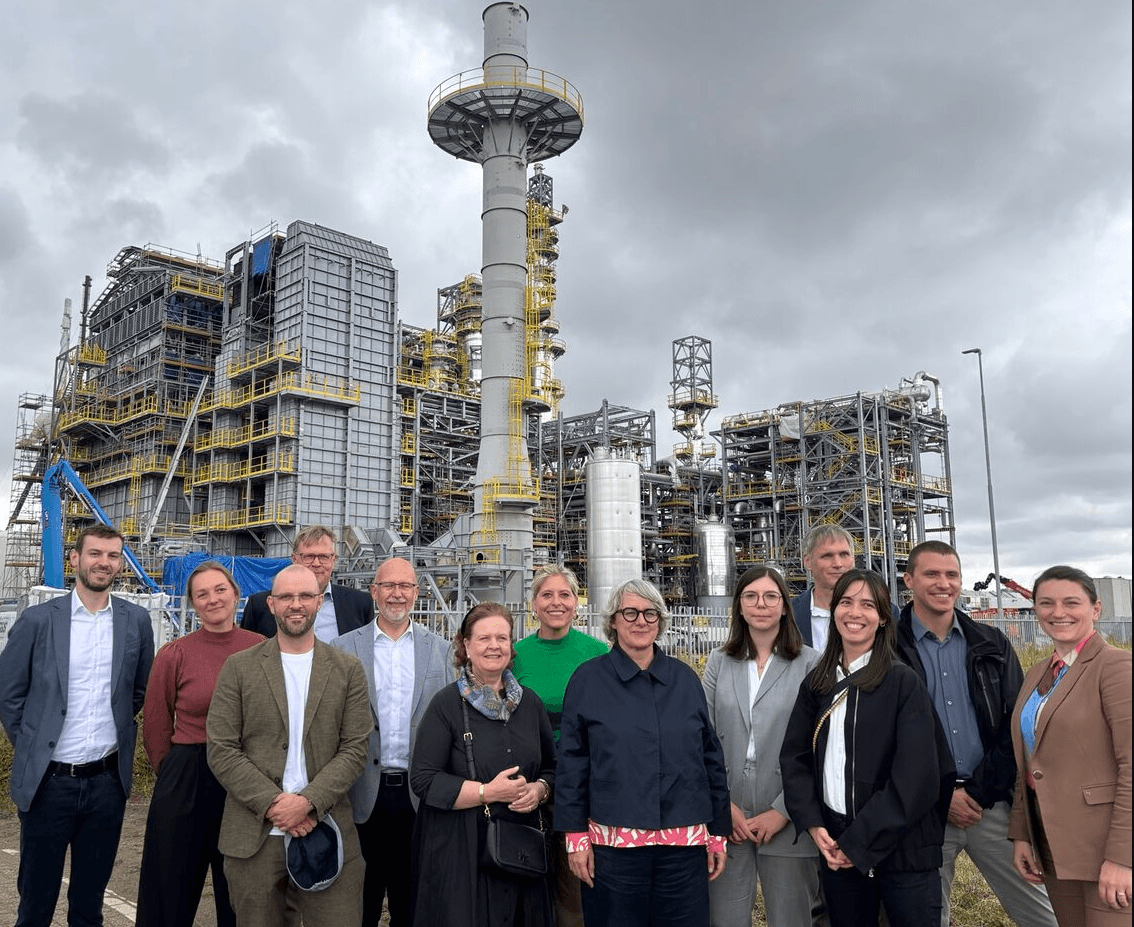 Rotterdam Positioned as CO₂ Export Hub for German Industrial Emitters