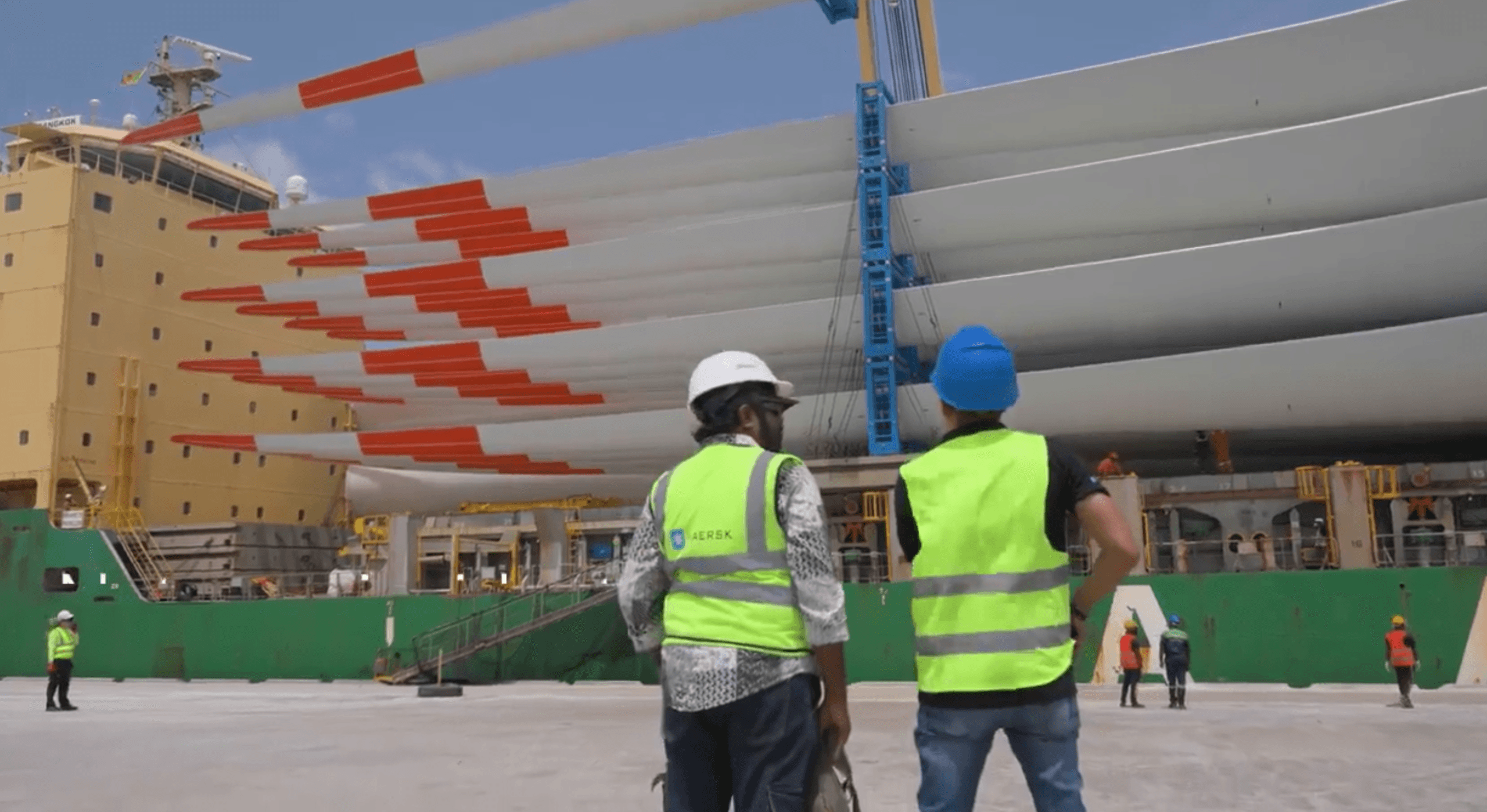 Maersk Completes Wind Turbine Delivery for Sri Lanka Renewable Energy Project