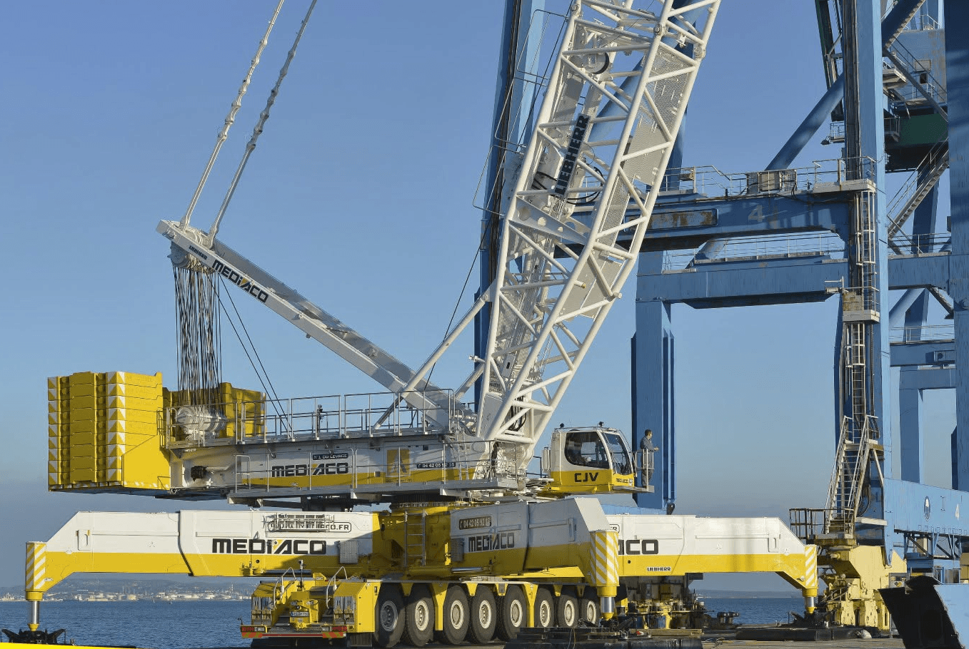 Mediaco Expands Heavy Lifting and Industrial Handling Capabilities in Eastern France