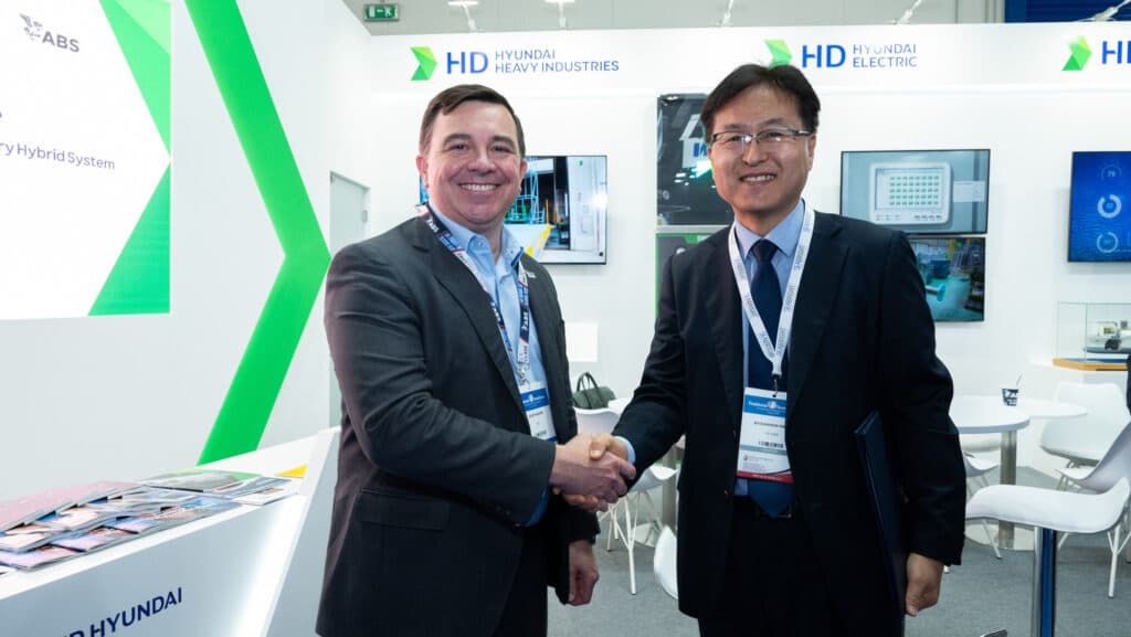 ABS, KSOE, and HHI Advance Battery Hybrid Container Ship Design