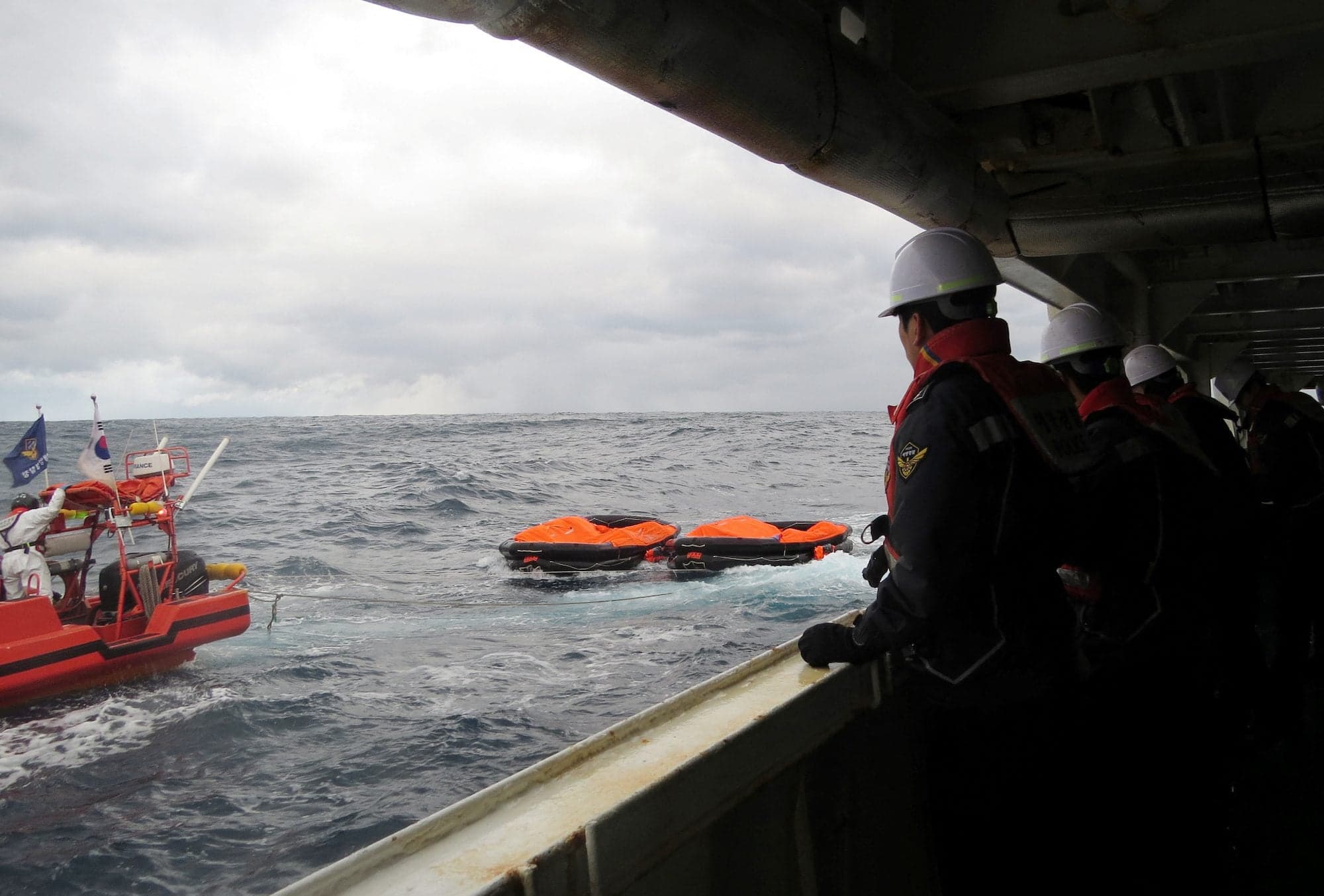 South Korean Navy Recovers Missing Seaman's Body Near North Korean Maritime Border