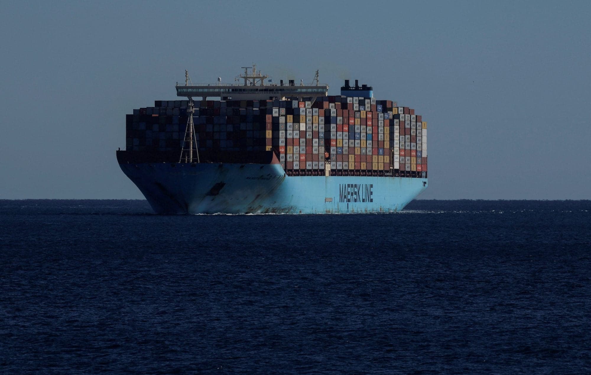 Maersk and Hapag-Lloyd Resume Suez Canal Transit for AE15 Service