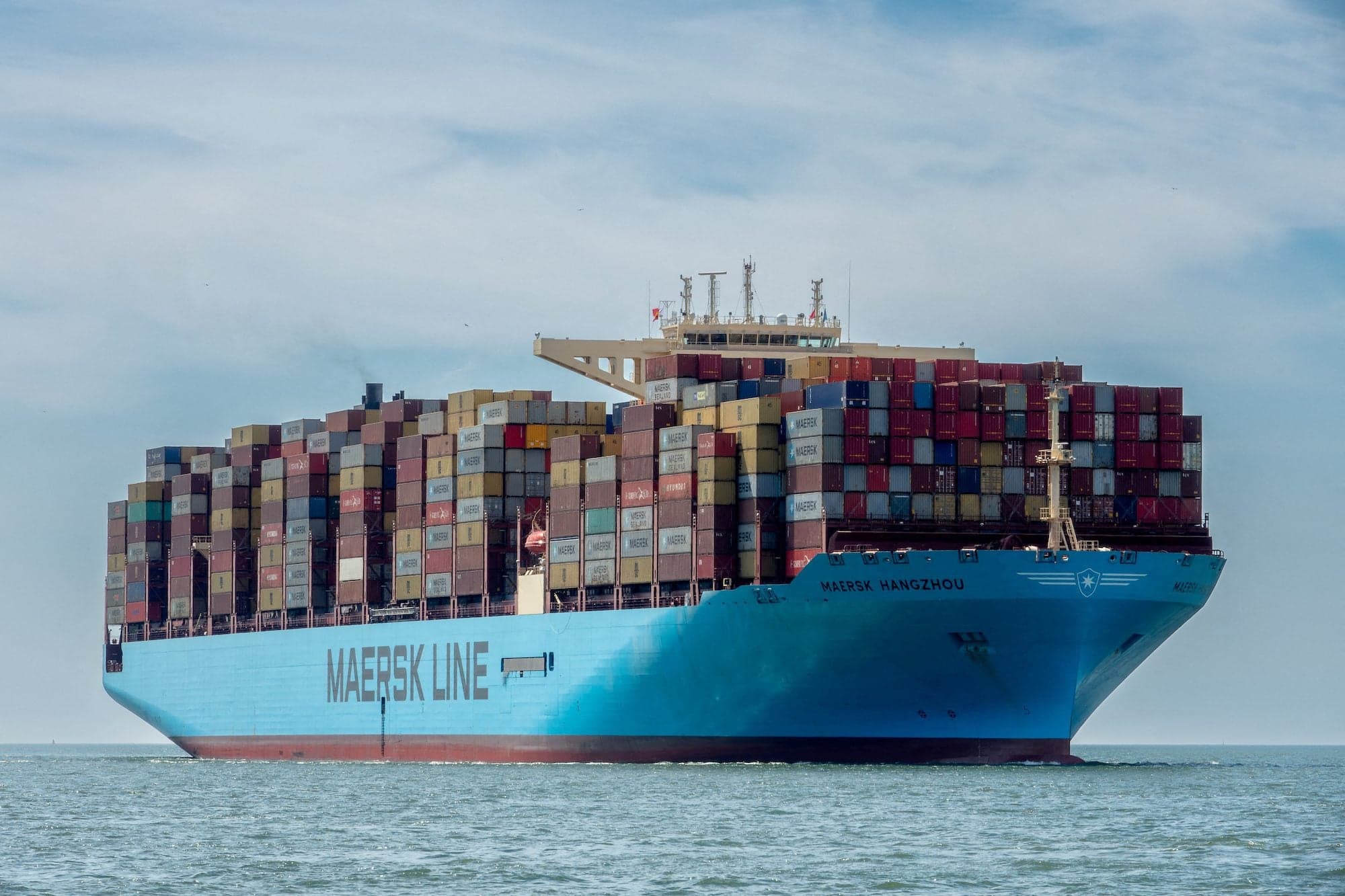 Maersk Maintains Gulf Shipping Restrictions Amid Persistent Regional Tensions