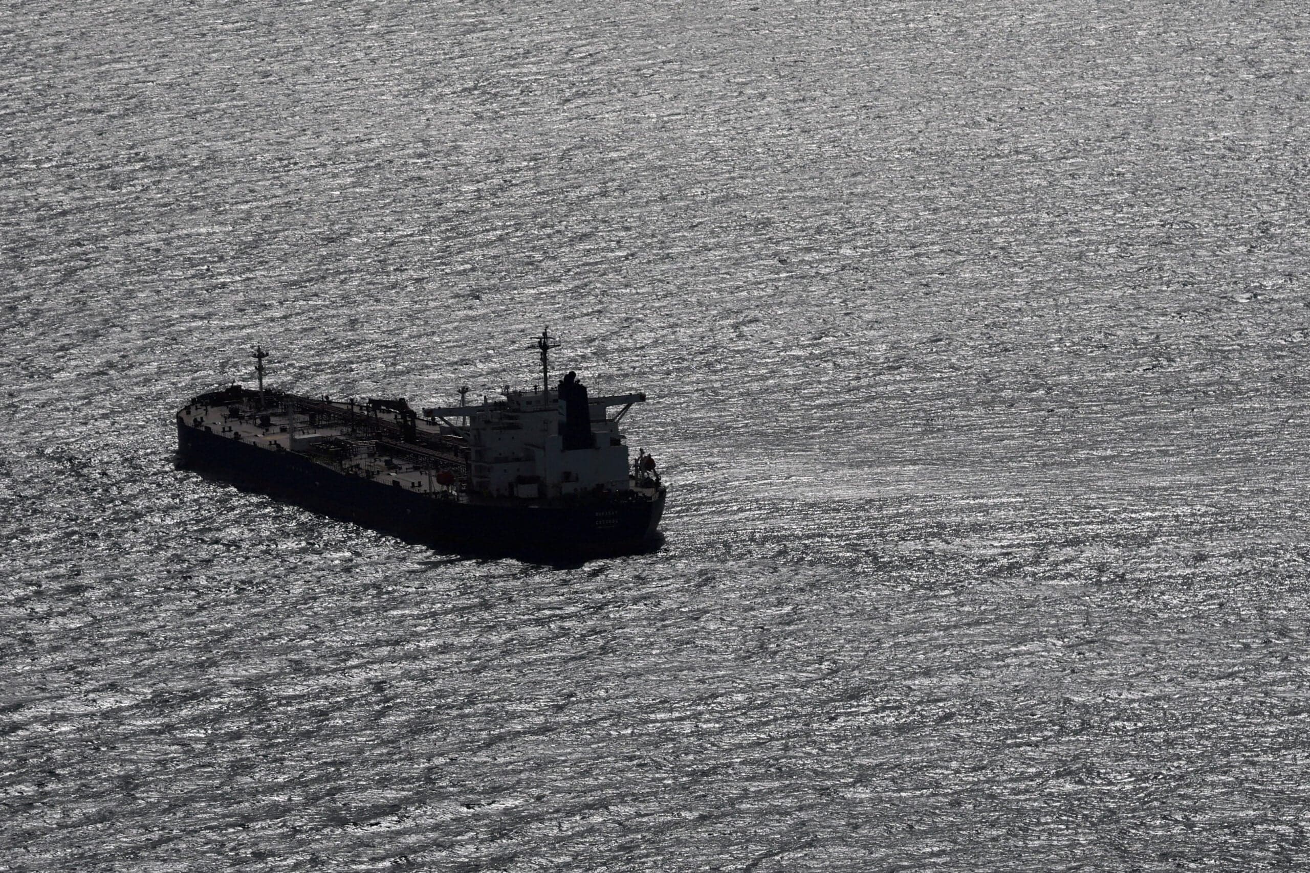 EU Proposes 21st Sanctions Package Targeting Russia's Shadow Fleet and LNG Exports