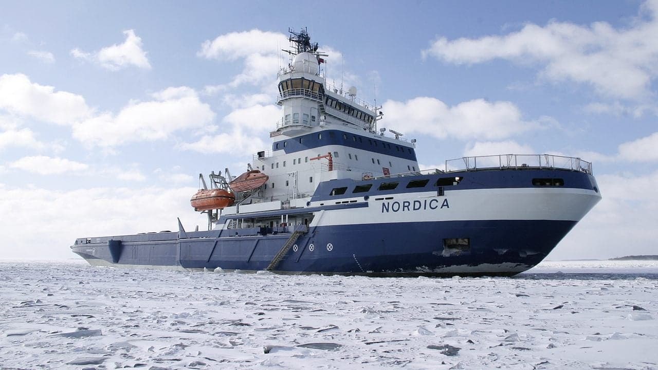 Canada Charters Finnish Icebreaker Nordica for Arctic Operations