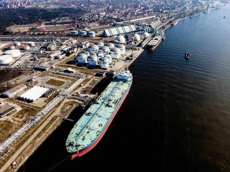 Tanker Rates Surge in Gulf Region Amid Increased Middle East Oil Exports