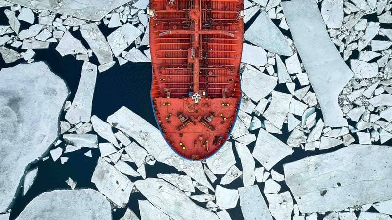 Russia Plans $2.35 Billion Exporter Levy for Arctic Icebreaker Fleet