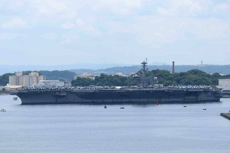 US Defense Secretary Rejects Claims of Poor Conditions Aboard USS Abraham Lincoln