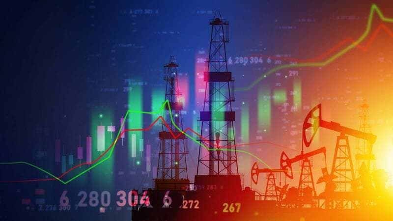 Oil Prices Decline to Four-Month Low Amid Strait of Hormuz De-escalation Talks