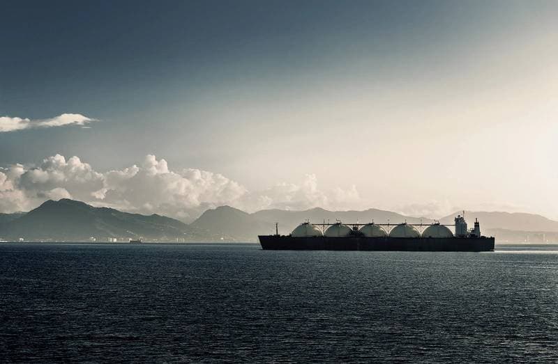 LNG Tankers Resume Strait of Hormuz Transits Despite Regional Tensions