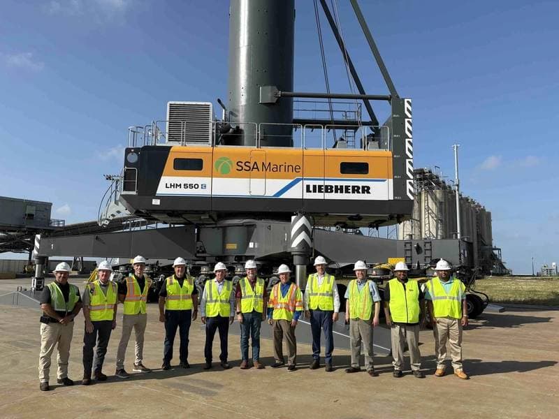 Port of Gulfport Commissions New Liebherr Hybrid Mobile Harbor Crane