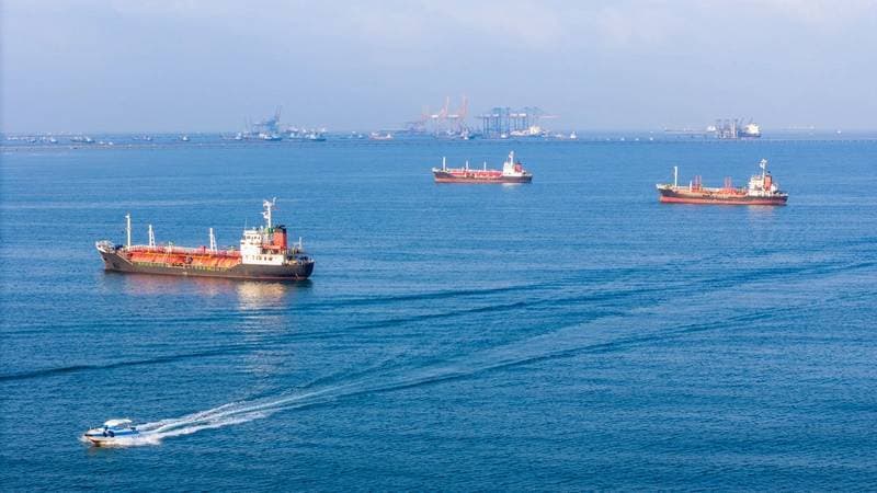 Strait of Hormuz Tanker Transits Hit Three-Month Low Amid Regional Tensions
