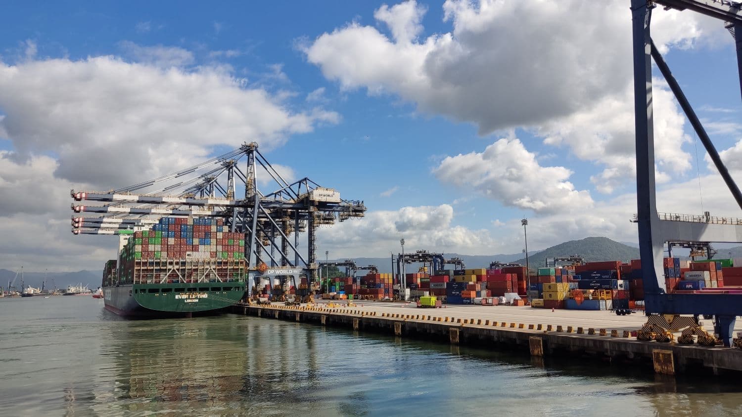 South America-US Ocean Spot Rates Increase Due to Capacity Constraints and Frontloading