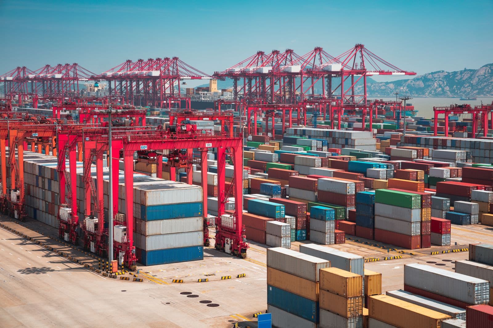 Asia-Europe Ocean Freight Spot Rates Surge Amidst Market Volatility