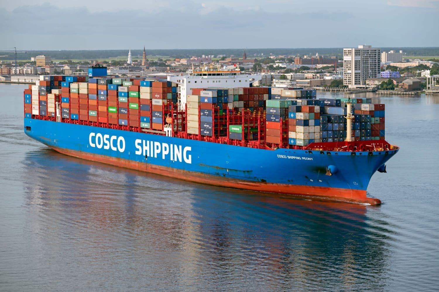 COSCO Shipping Orders 18 New Vessels Valued at Nearly $3 Billion