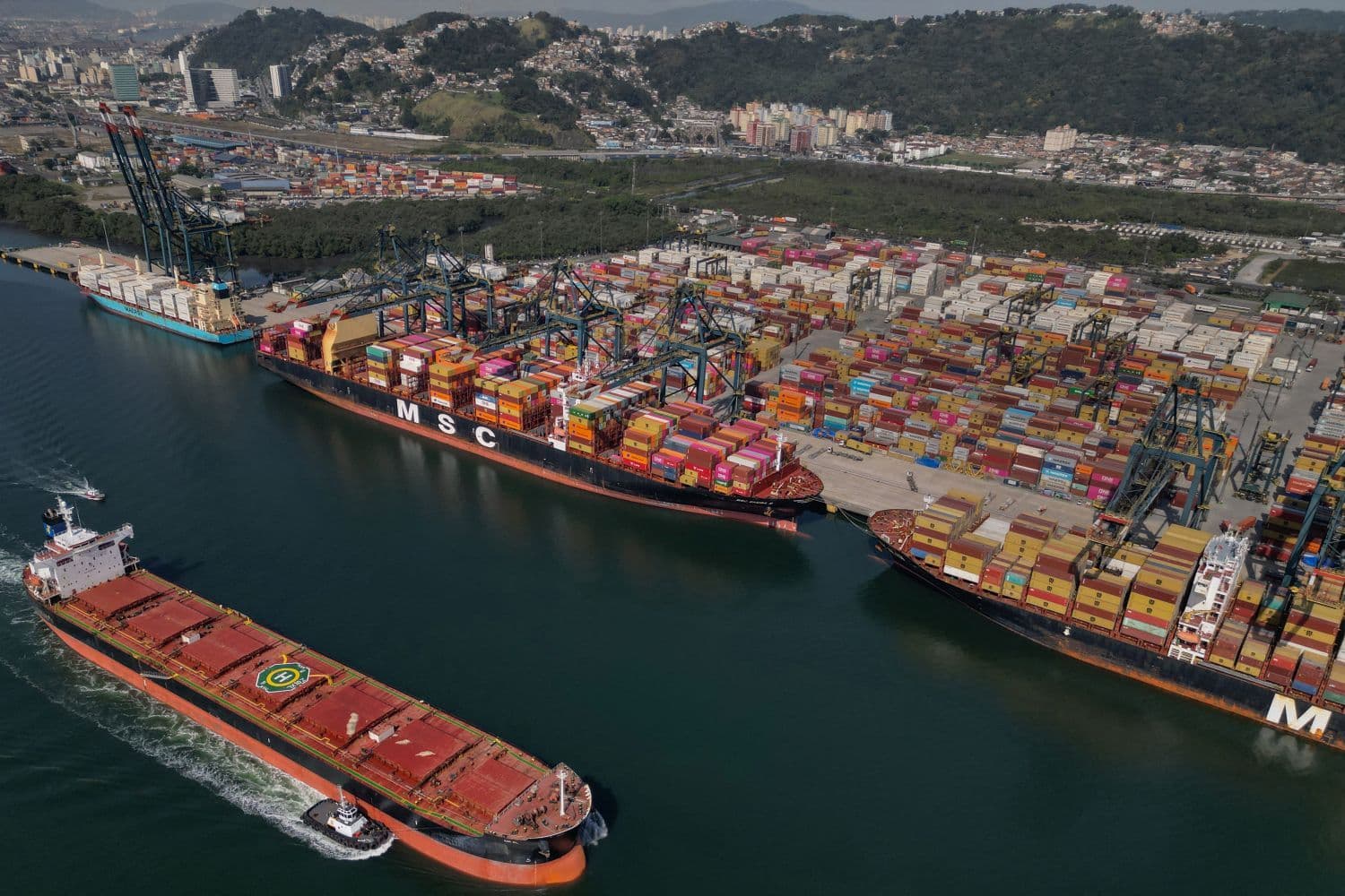 Asia-ECSA Ocean Freight Rates Face Planned Hikes Amid Service Adjustments