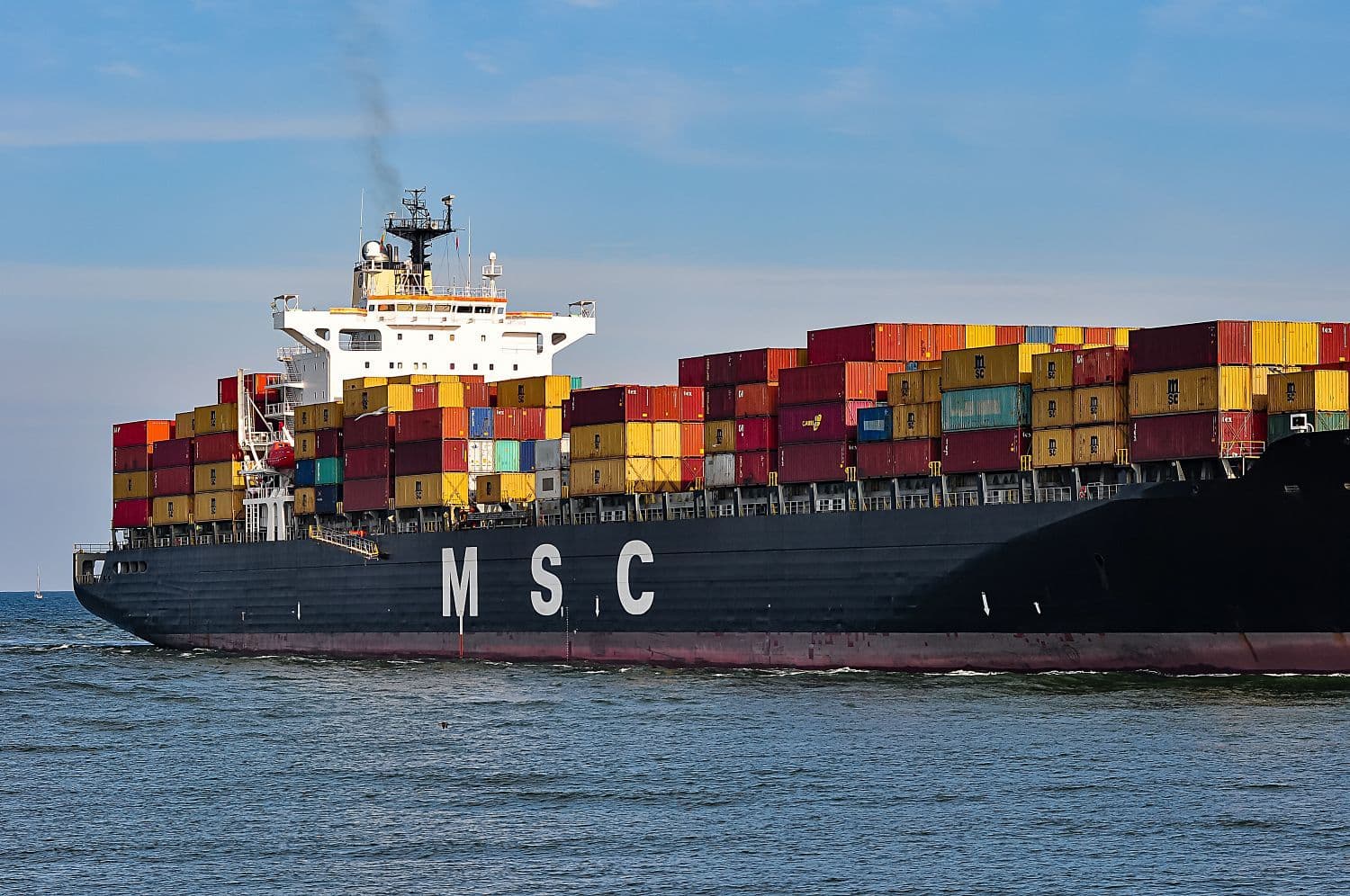 MSC Orders Twenty 24,000-TEU Container Vessels from Hengli Heavy Shipyard