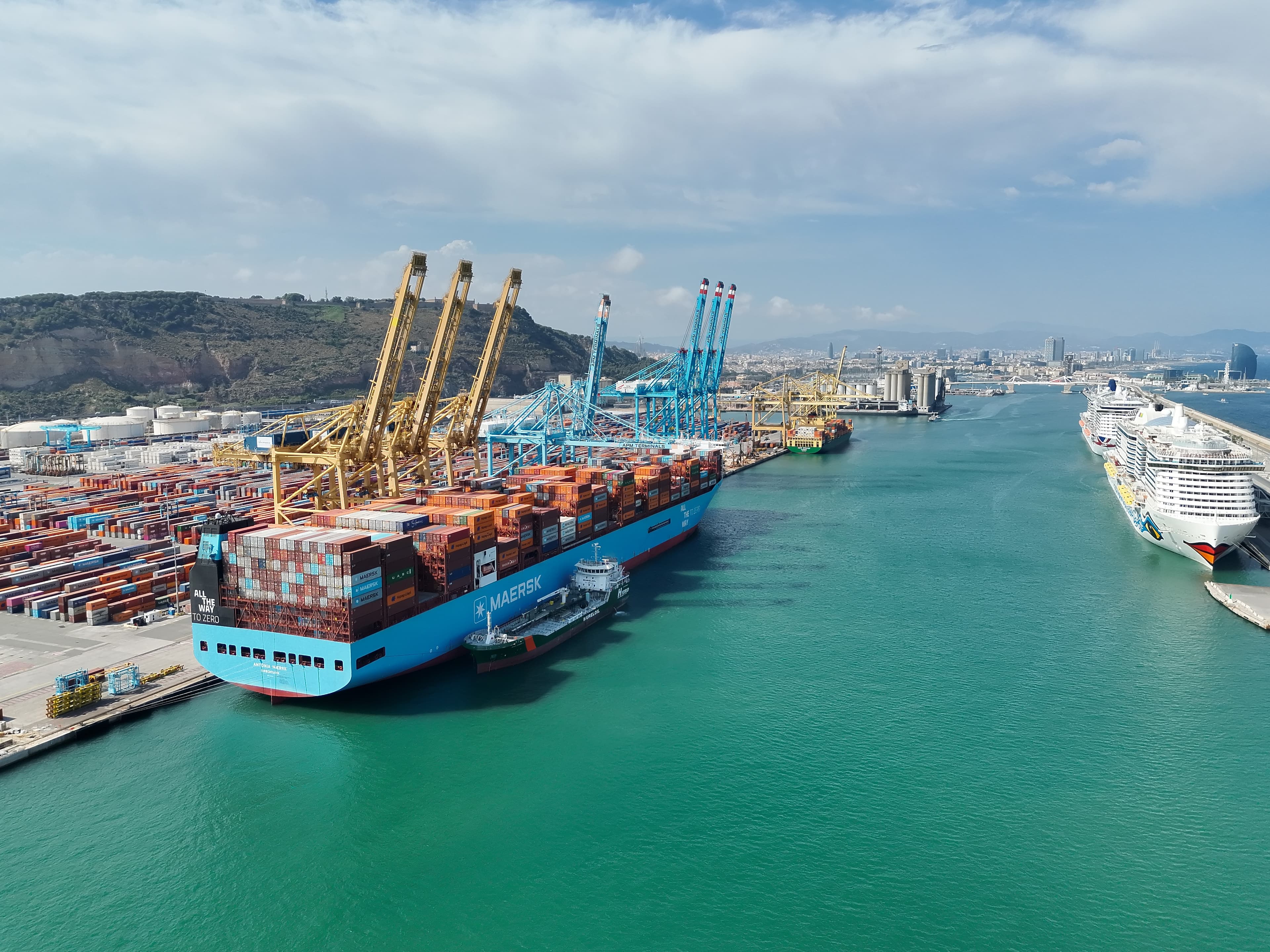Repsol Delivers First Bioethanol Marine Fuel to Maersk Vessel in Barcelona