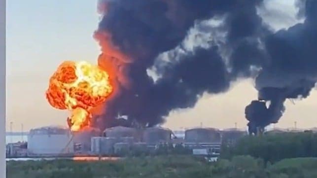 Ukrainian Drones Strike Oil Terminal in St. Petersburg Harbor