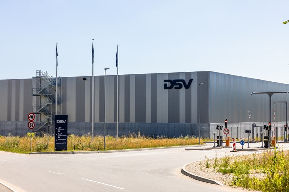 DSV Identifies Limited Widebody Freighter Capacity and Trade Lane Shifts as Key Air Cargo Trends