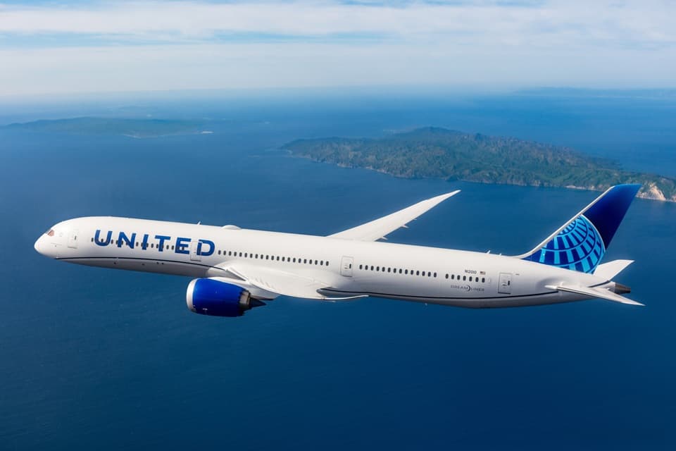 United Airlines Reports Significant Q2 Cargo Revenue Increase Driven by Higher Yields