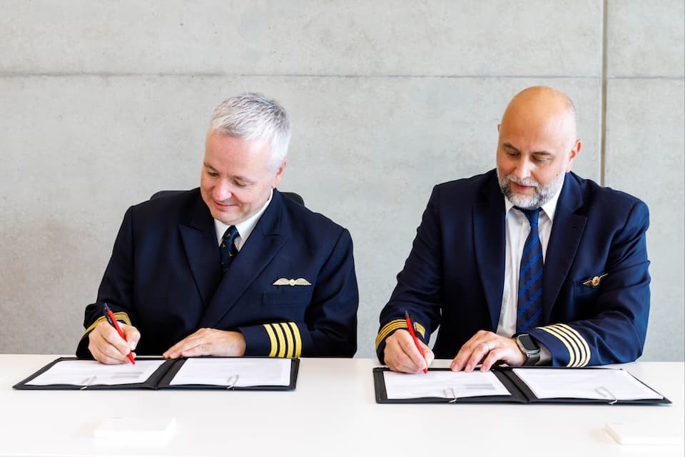 Cargolux Adopts Digital Flight Folder System for Enhanced Operations