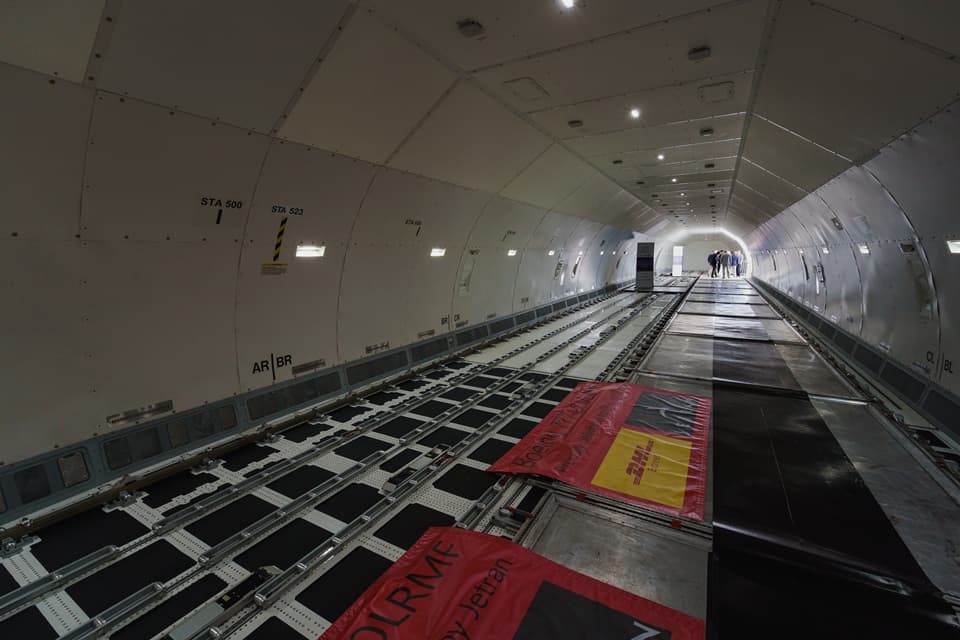 Mammoth Freighters Initiates First 777-200LR Conversion at STAECO in Qingdao