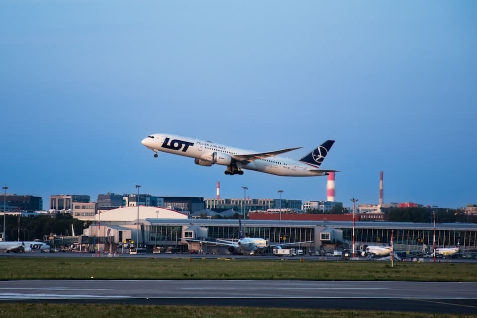 Poland's Air Cargo Sector Demonstrates Resilience and Growth Ambitions