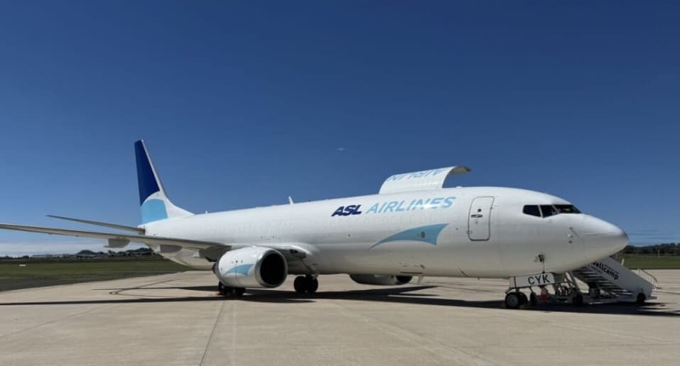 ASL Airlines Australia Expands Fleet with Third Boeing 737-800BCF Freighter