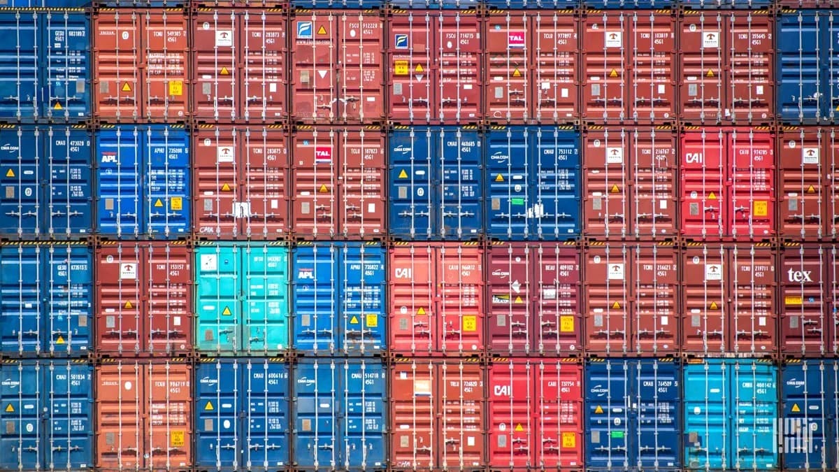 Ocean Container Rates Surge by $1,000 Amidst Peak Season Demand
