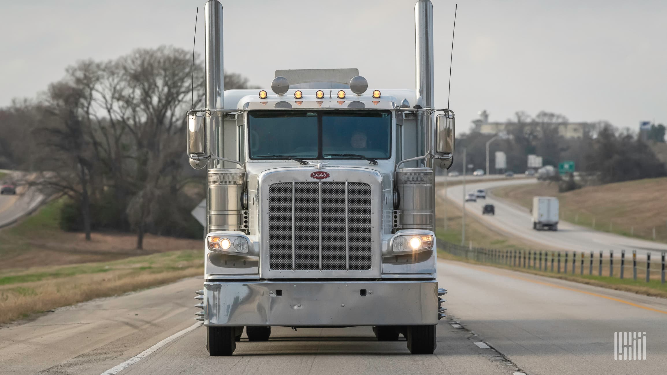 FMCSA Broker Transparency Rule Expected This Month, Impacting Owner-Operators