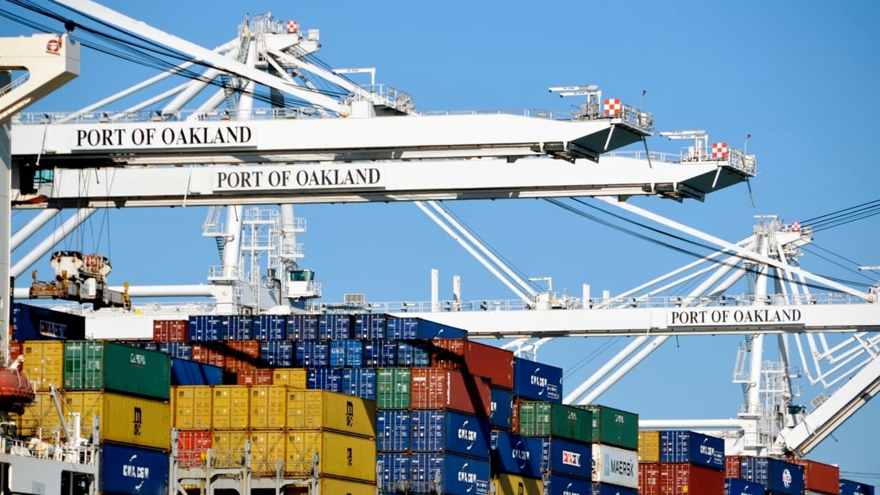 Oakland Port Terminals Shut Down by ILWU Sympathy Walkout