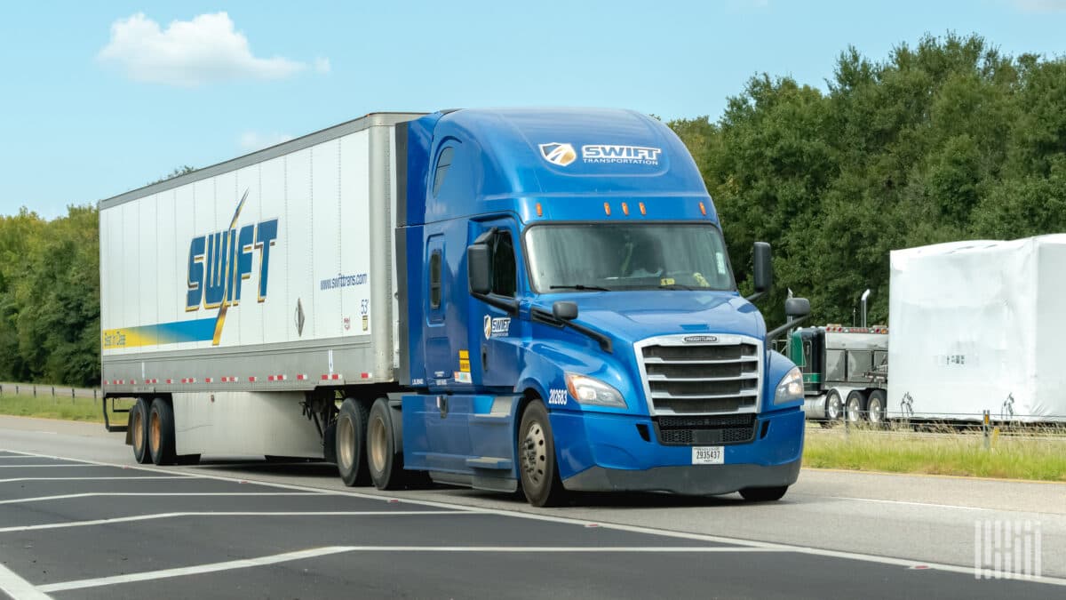 Swift Transportation and FleetForce Launch CDL Training Center in Mobile, Alabama