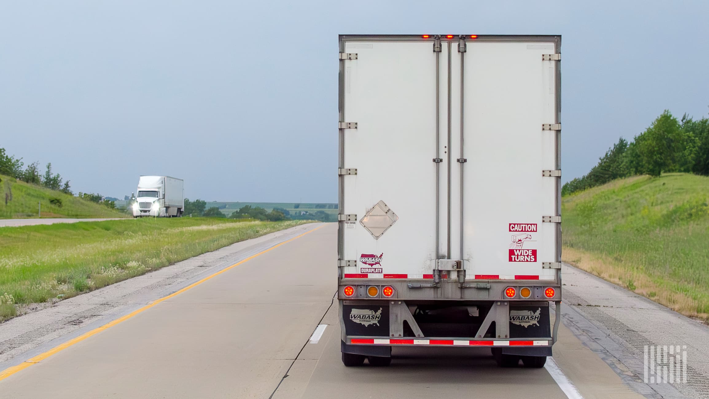 Experts Doubt Bid to Strip New York, California of CDL Authority Will Succeed