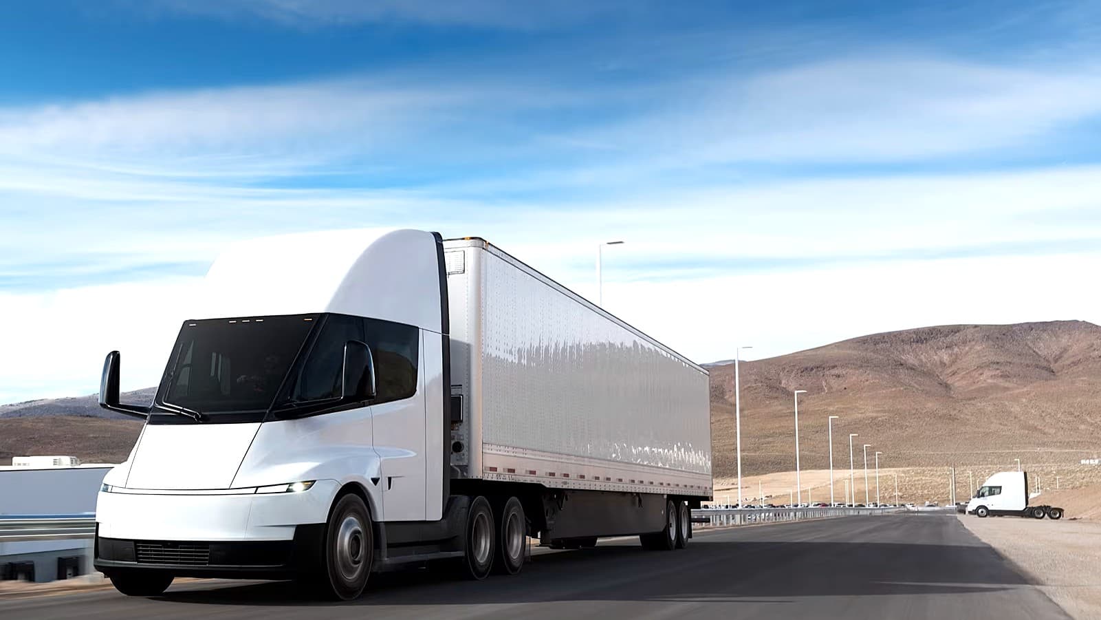 Tesla Reports Strong Revenue Growth, Advances Semi Truck Production